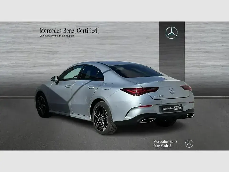 Usado Mercedes CLA250e AMG line 218 CV (160 kW) 2025 Gris Coupe
