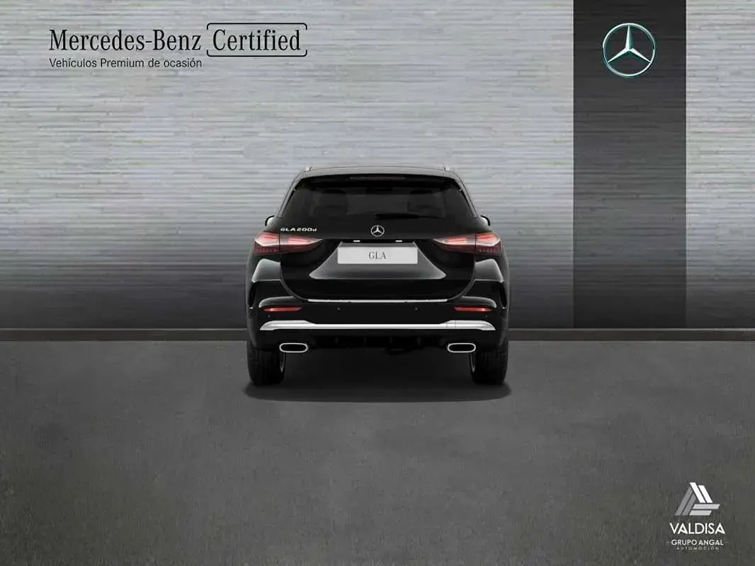 Usado Mercedes GLA200 150 CV (110 kW) 2025 SUV