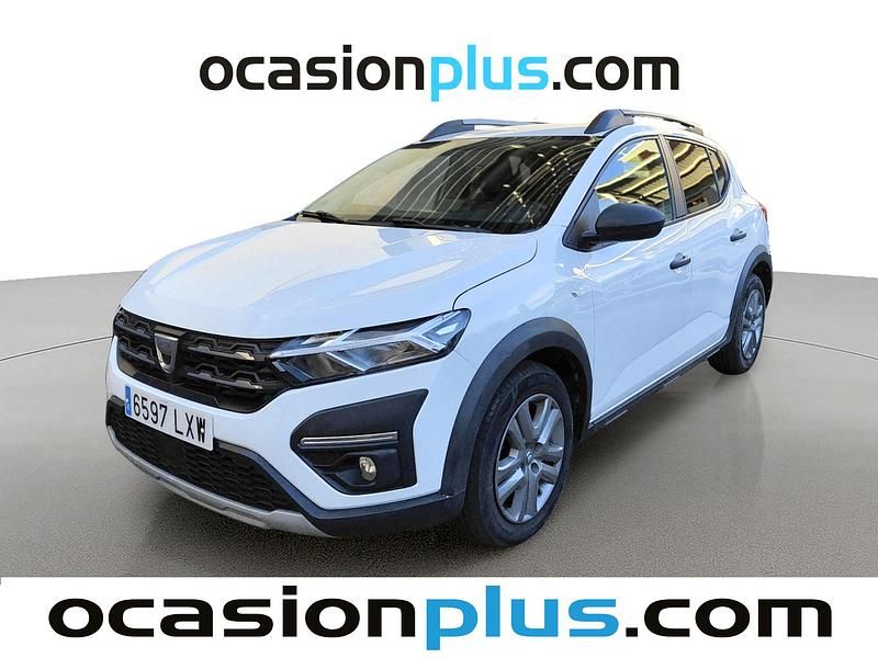 Blanco Usado 2022 Dacia Sandero Essentiel Utilitario | 12.537 € (Precio justo) - Imagen 1/4