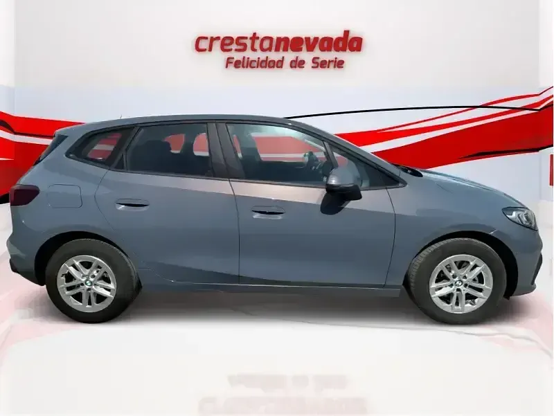 Usado BMW 218 Comfort Edition 150 CV (110 kW) 2023 Gris Familiar