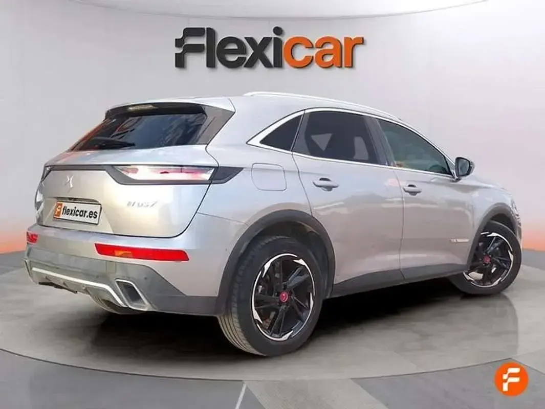 Usado DS Automobiles DS7 Crossback Grand Chic 179 CV (131 kW) 2019 Gris SUV