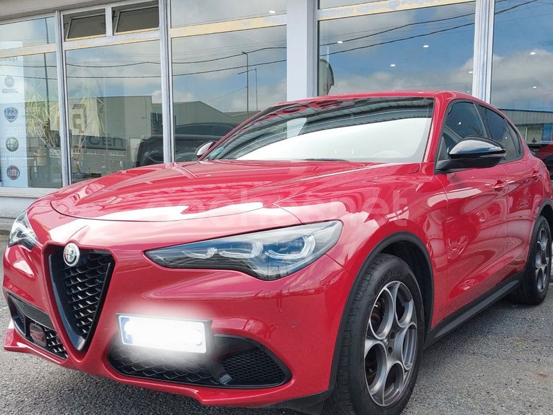 Rojo Usado 2023 Alfa Romeo Stelvio Sprint SUV | 36.900 € (Precio justo) - Imagen 1/4