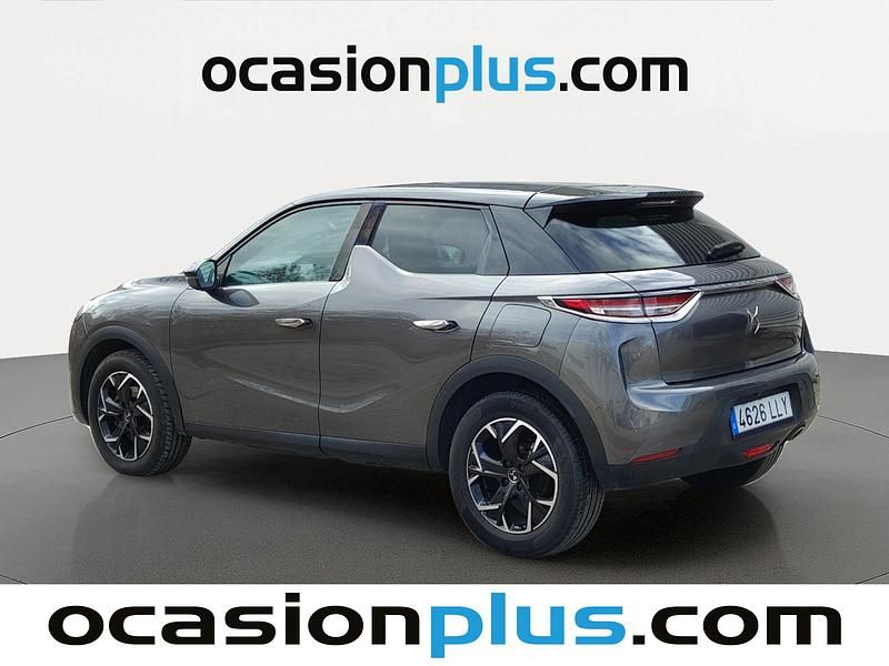 Usado DS Automobiles DS3 Crossback So Chic 131 CV (96 kW) 2020 Gris SUV