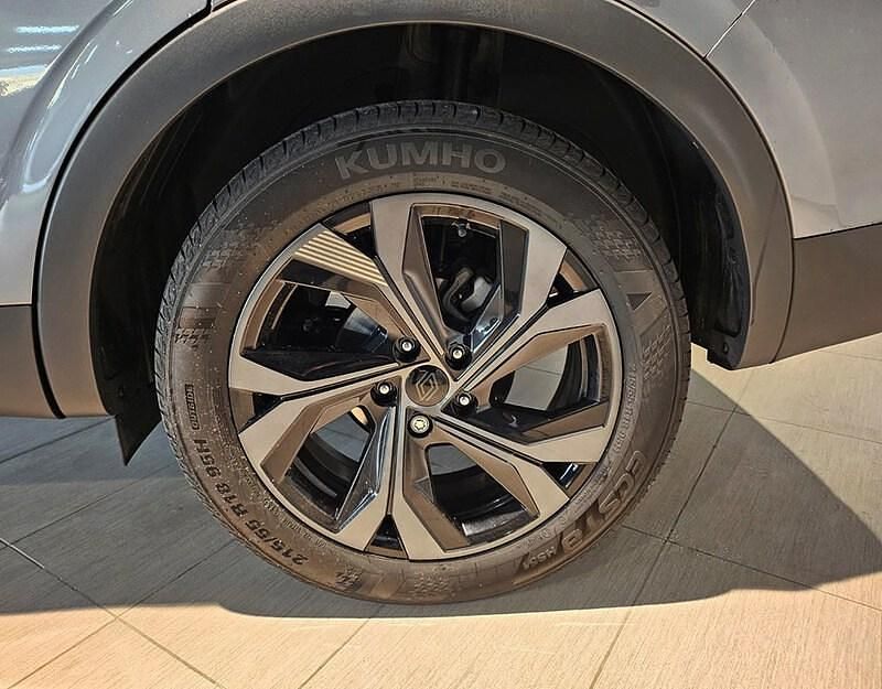 Usado Renault Arkana Engineered 145 CV (106 kW) 2023 Gris SUV