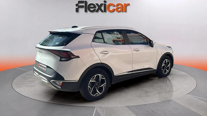 Usado Kia Sportage 116 CV (85 kW) 2023 Blanco SUV