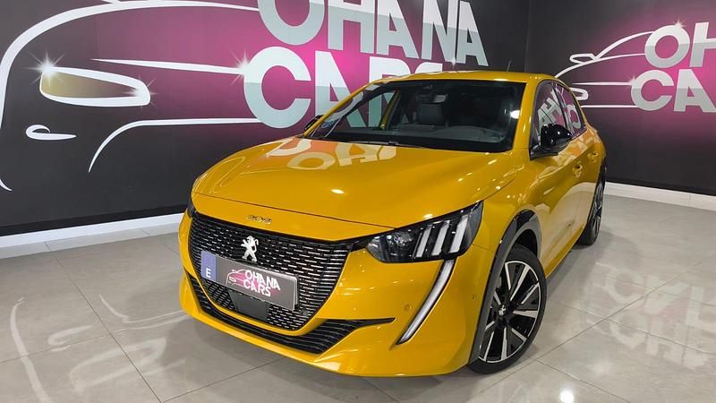 Amarillo Usado 2020 Peugeot 208 GT-line Utilitario | 13.990 € (Un poco caro) - Imagen 1/4