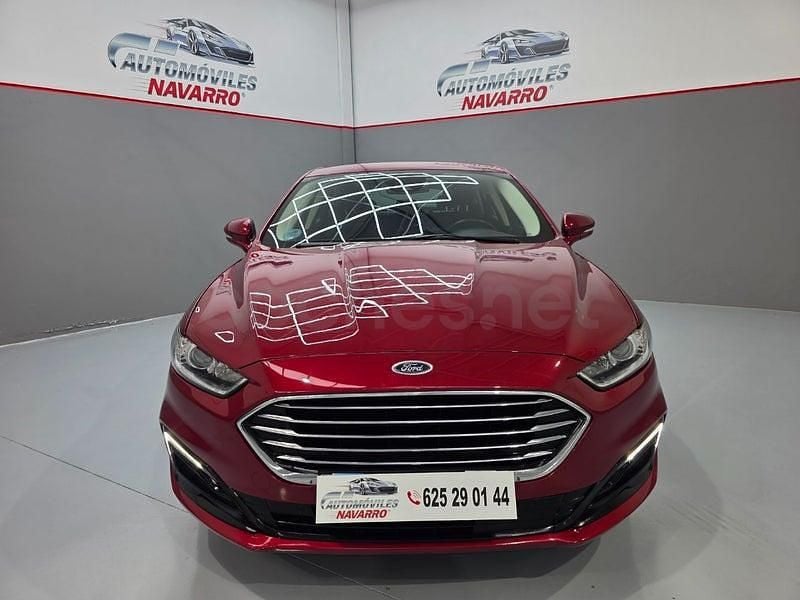 Usado Ford Mondeo Titanium 150 CV (110 kW) 2020 Granate Berlina