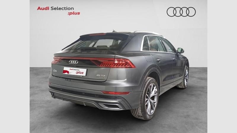 Usado Audi Q8 231 CV (169 kW) 2020 Gris daytona efecto perla SUV