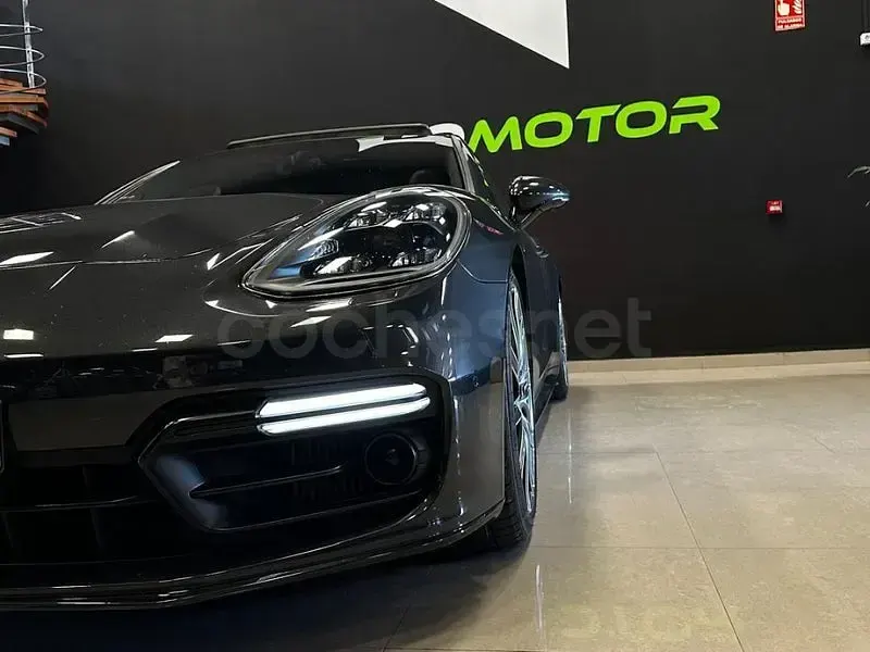 Usado Porsche Panamera Turbo 520 CV (382 kW) 2017 Negro Utilitario