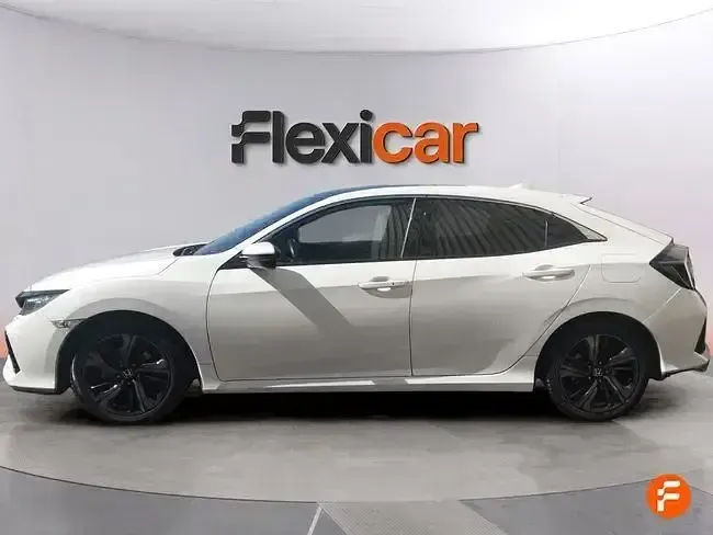 Usado Honda Civic Executive 120 CV (88 kW) 2018 Blanco Berlina