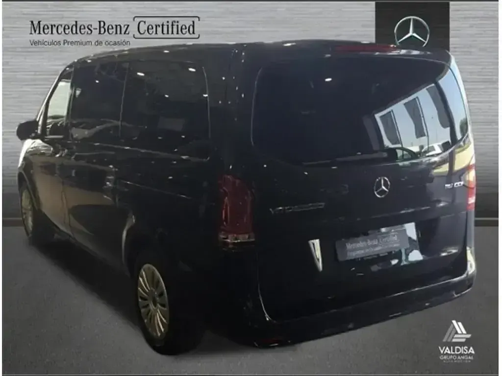 Usado Mercedes Vito 163 CV (119 kW) 2023 Negro Van