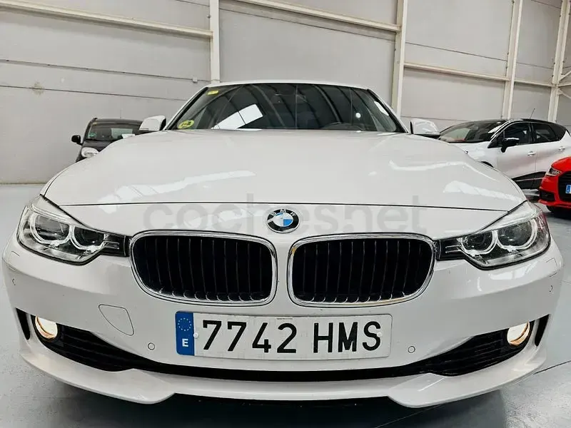 Usado BMW 320 Efficient Dynamics 184 CV (135 kW) 2012 Blanco Berlina