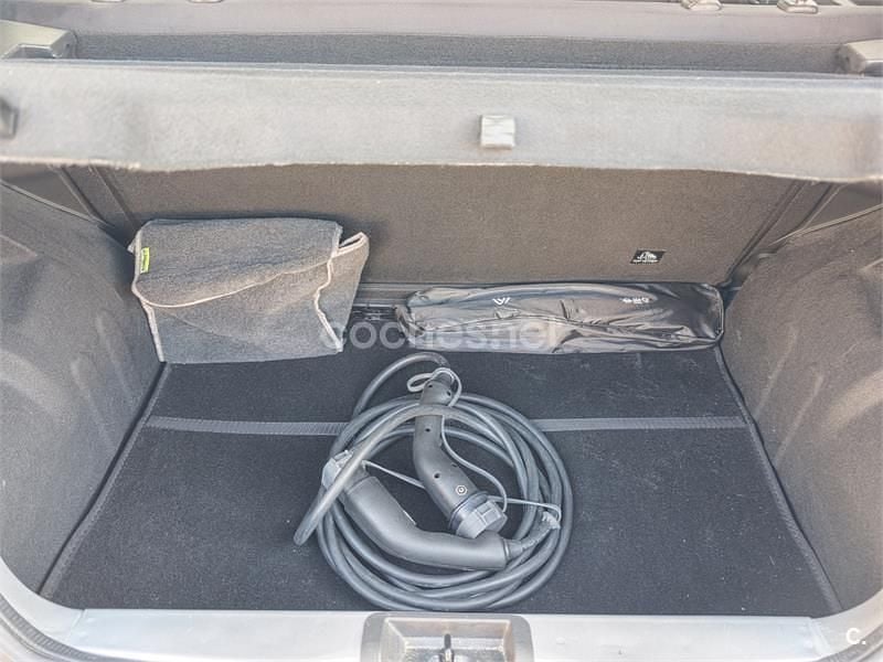 Usado Dacia Spring Comfort Plus 47 kW (65 CV) 2022 Eléctrico Utilitario