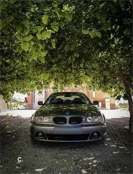 Usado BMW 318 143 CV (105 kW) 2005 Gris / plata Coupe