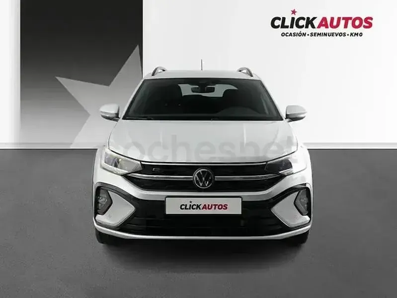 Usado VW Taigo R-line 115 CV (84 kW) 2024 Gris / plata SUV