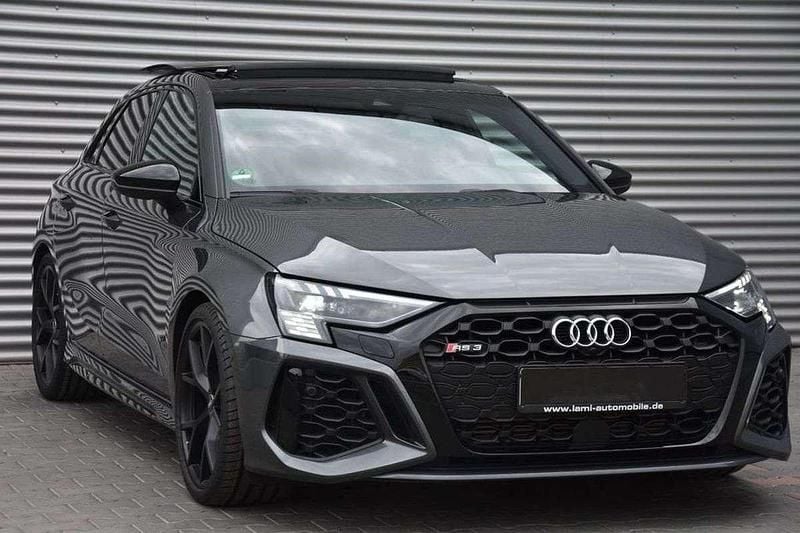 Usado Audi RS3 Sportback 400 CV (294 kW) 2022 Grisnegro Utilitario