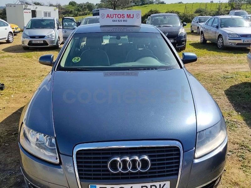 Usado Audi A6 140 CV (102 kW) 2006 Gris / plata Berlina