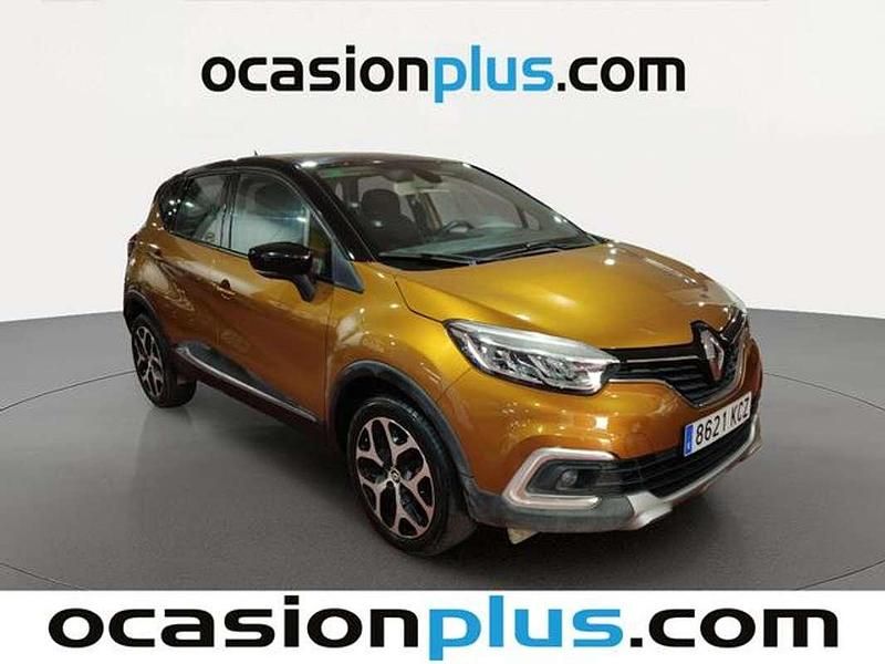 Usado Renault Captur Zen 90 CV (66 kW) 2017 Negro SUV
