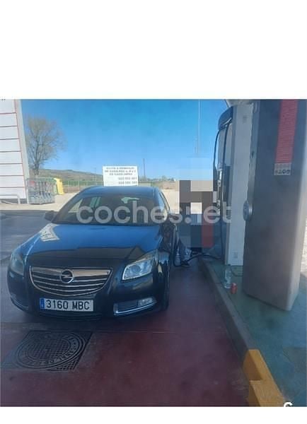 Negro Usado 2010 Opel Insignia Edition Familiar | 1000 € - Imagen 1/1