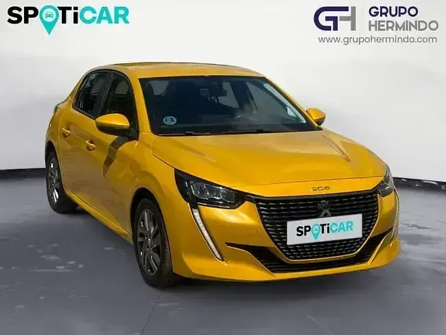 Usado Peugeot 208 Active 100 CV (73 kW) 2022 Amarillo Utilitario