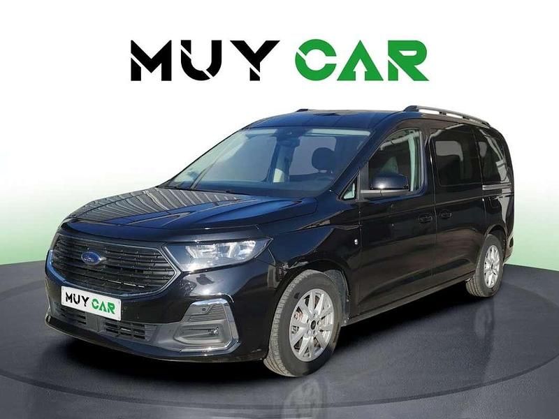 Usado Ford Tourneo Active 114 CV (83 kW) 2023 Negro Van
