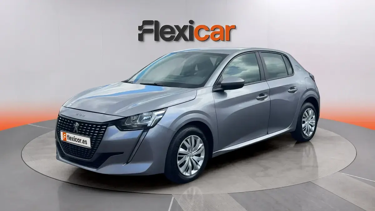 Usado Peugeot 208 Active 101 CV (74 kW) 2021 Gris Utilitario