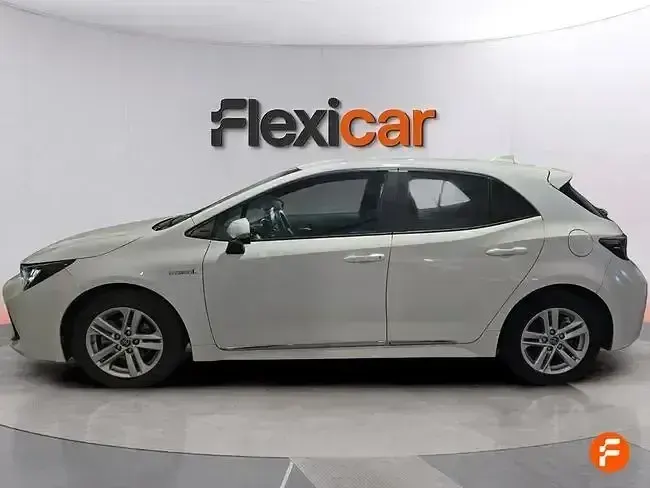 Usado Toyota Corolla Active 122 CV (89 kW) 2022 Blanco