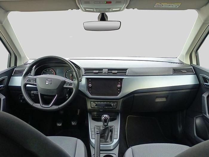 Usado Seat Arona Style 110 CV (80 kW) 2021 Blanco SUV