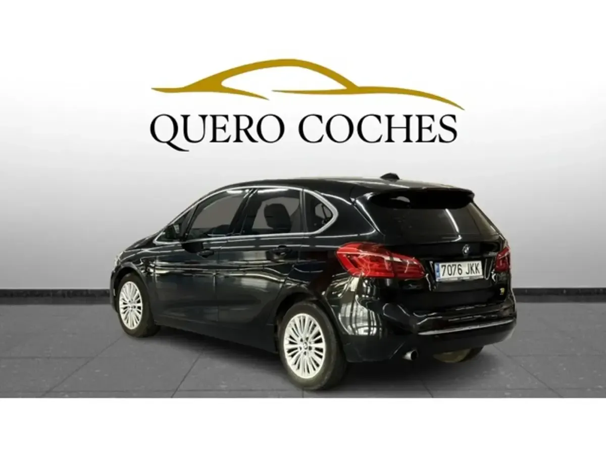Używany BMW 218 Active Tourer 150 KM (110 kW) 2015 Czarny Minivan