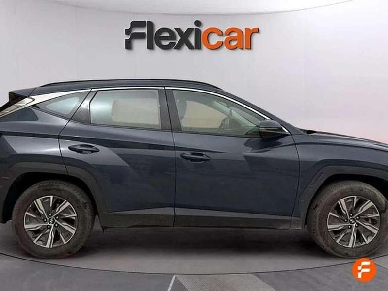 Usado Hyundai Tucson 230 CV (169 kW) 2022 Gris SUV