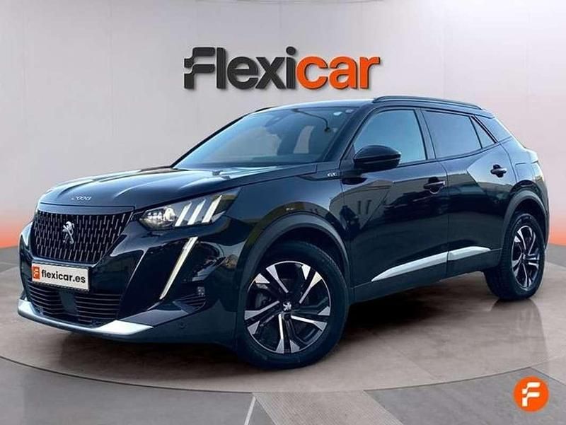 Usado Peugeot 2008 GT 131 CV (96 kW) 2021 Negro SUV