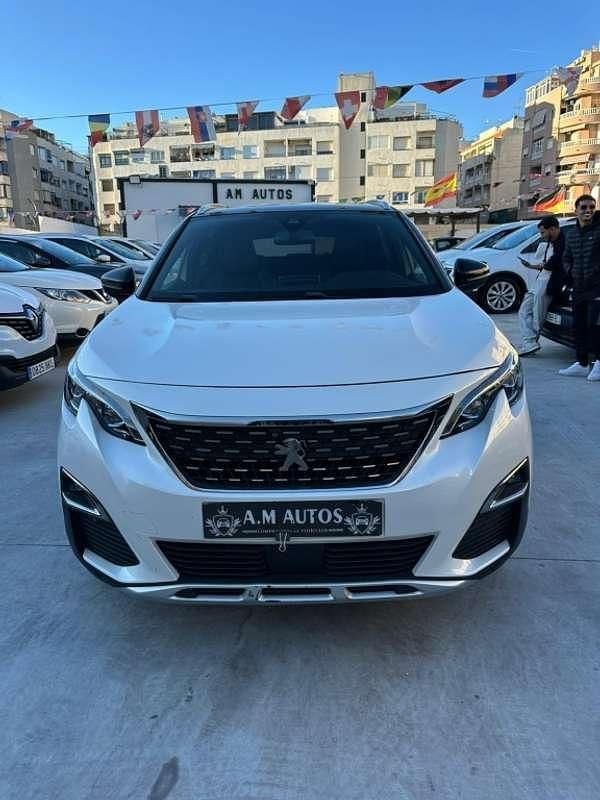 Usado Peugeot 3008 165 CV (121 kW) 2019 Blanco SUV