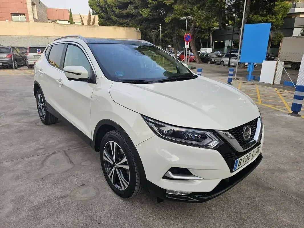Usado Nissan Qashqai N-Connecta 140 CV (102 kW) 2020 Blanco SUV