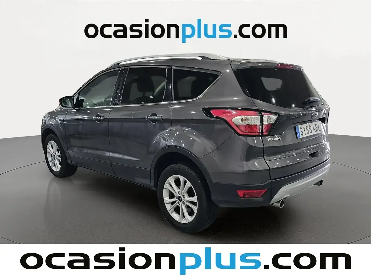 Usado Ford Kuga Titanium 120 CV (88 kW) 2018 Gris SUV