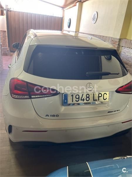 Usado Mercedes A180 136 CV (100 kW) 2021 Blanco Berlina