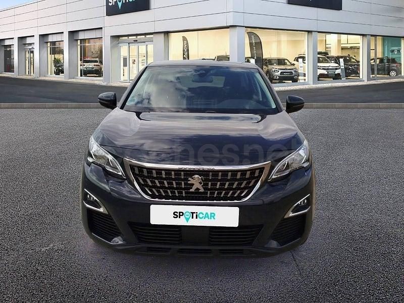 Usado Peugeot 3008 Active 130 CV (95 kW) 2019 Gris / plata SUV