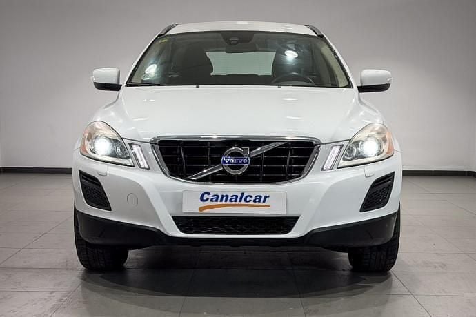 Usado Volvo XC60 Kinetic 136 CV (100 kW) 2013 Blanco SUV