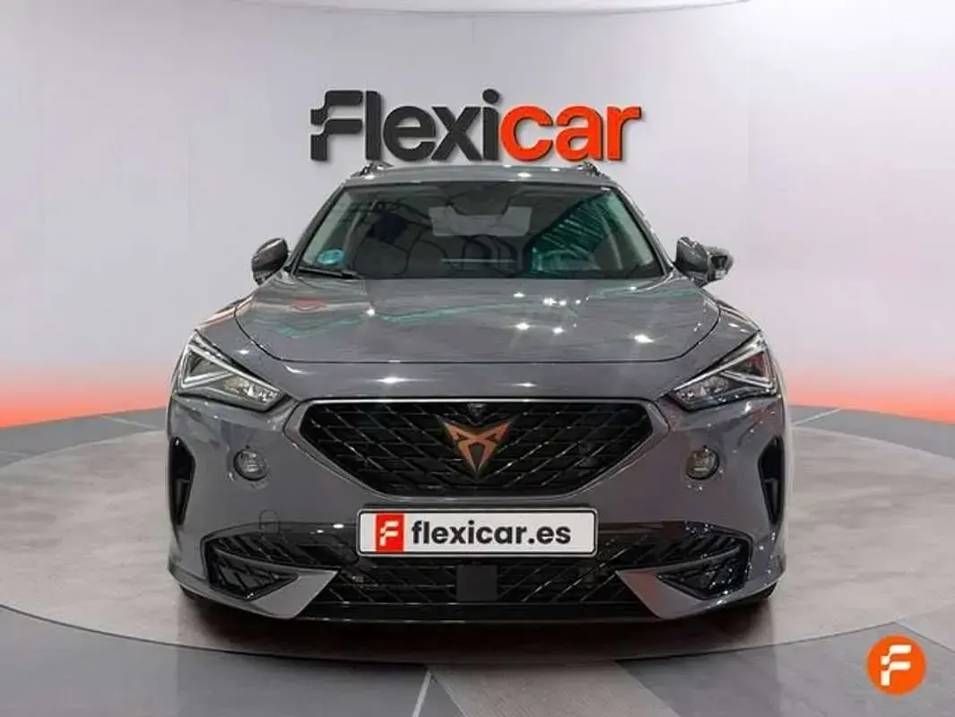 Usado Cupra Formentor 150 CV (110 kW) 2024 Gris SUV