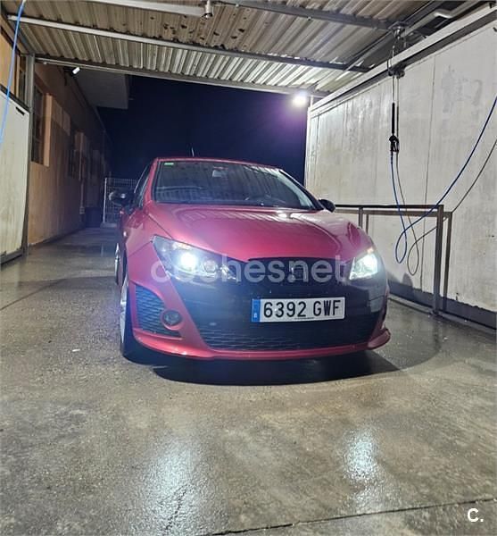 Usado Seat Ibiza SC FR 143 CV (105 kW) 2010 Rojo Utilitario