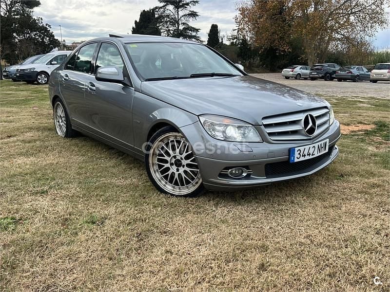 Gris / plata Usado 2008 Mercedes C320 Avantgarde Berlina | 9999 € (Precio justo) - Imagen 1/4