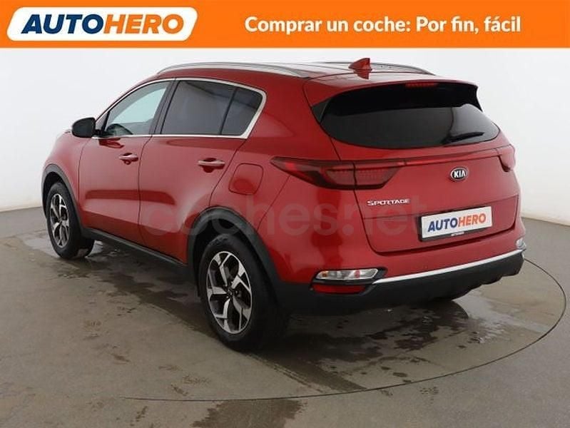 Usado Kia Sportage 132 CV (97 kW) 2019 Rojo SUV