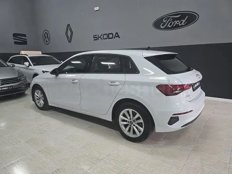Usado Audi A3 Advanced Plus 150 CV (110 kW) 2020 Blanco Berlina