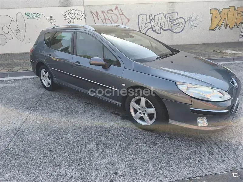 Usado Peugeot 407 136 CV (100 kW) 2004 Beige Berlina