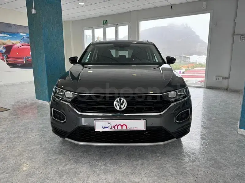 Usado VW T-Roc Advance 150 CV (110 kW) 2019 Gris / plata SUV