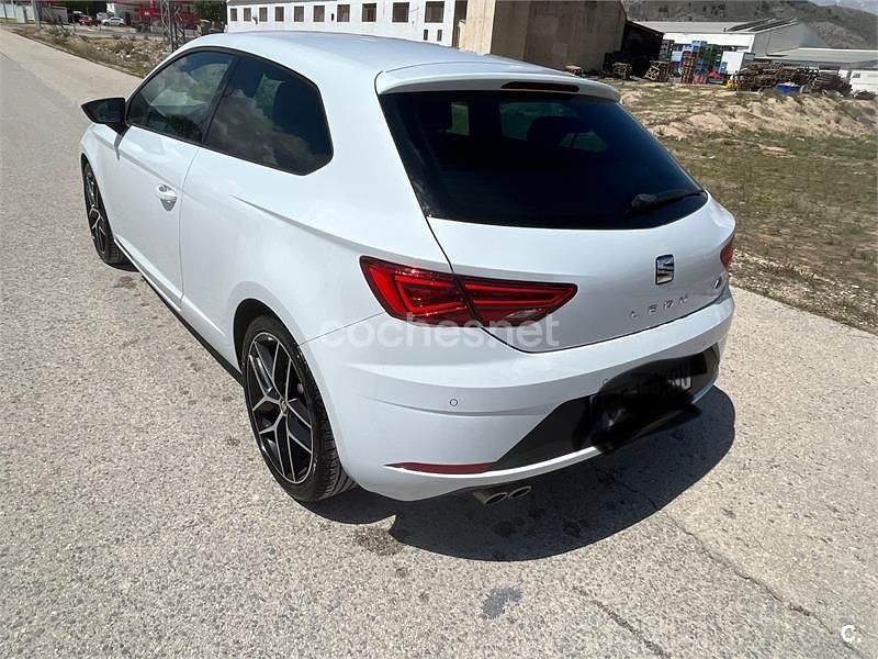 Blanco Usado 2018 Seat Leon SC FR Utilitario | 15.900 € - Imagen 1/4