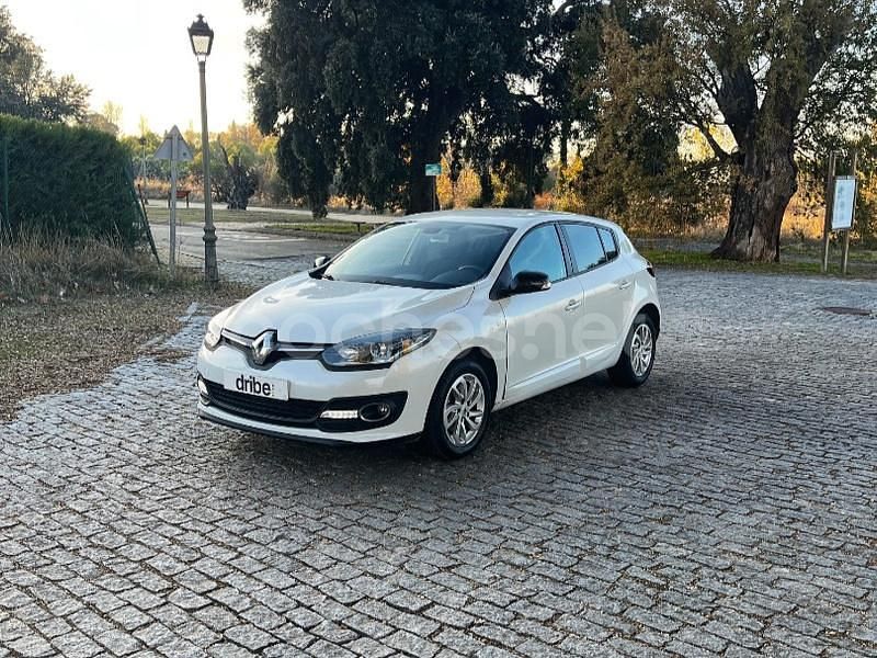 Blanco Usado 2015 Renault Mégane LIMITED Berlina | 9200 € - Imagen 1/4