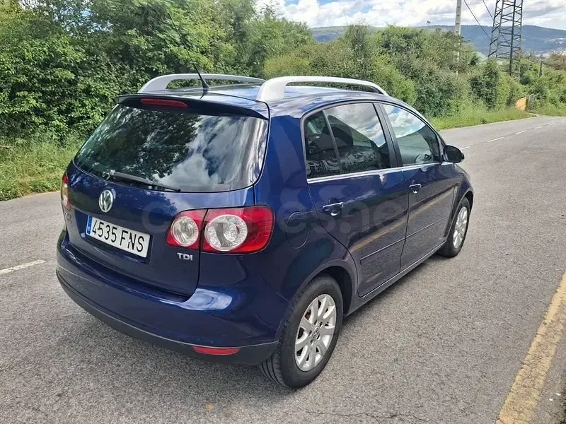 Begagnad VW Golf Plus Cross Highline 105 HK (77 kW) 2007 Blå Minibuss