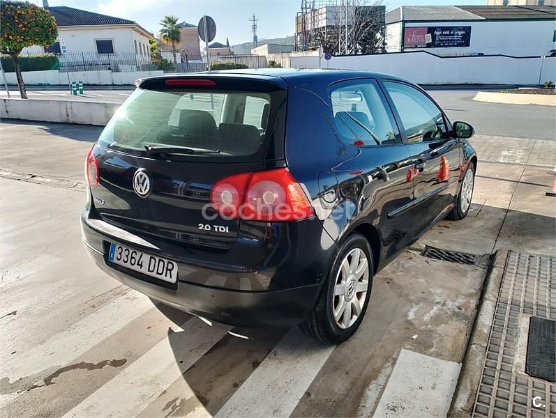 Usado VW Golf IV Sportline 140 CV (102 kW) 2004 Negro Berlina