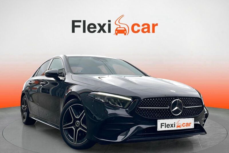 Negro Usado 2023 Mercedes A180 Berlina | 27.990 € (Buen precio) - Imagen 1/3