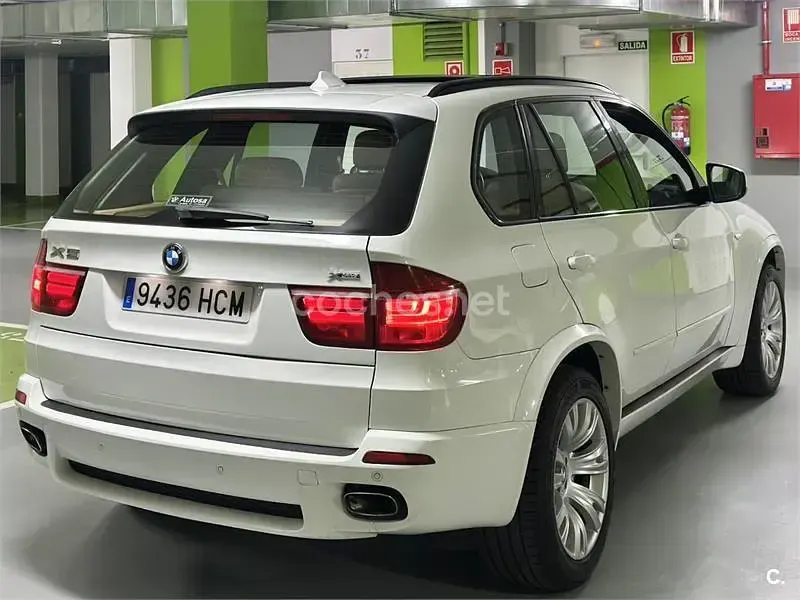 Usado BMW X5 Comfort Edition 235 CV (172 kW) 2011 Blanco SUV